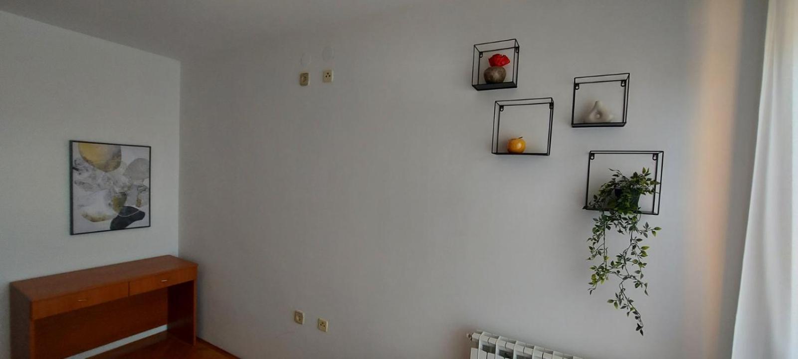Apartments Fugosic 普纳特 外观 照片