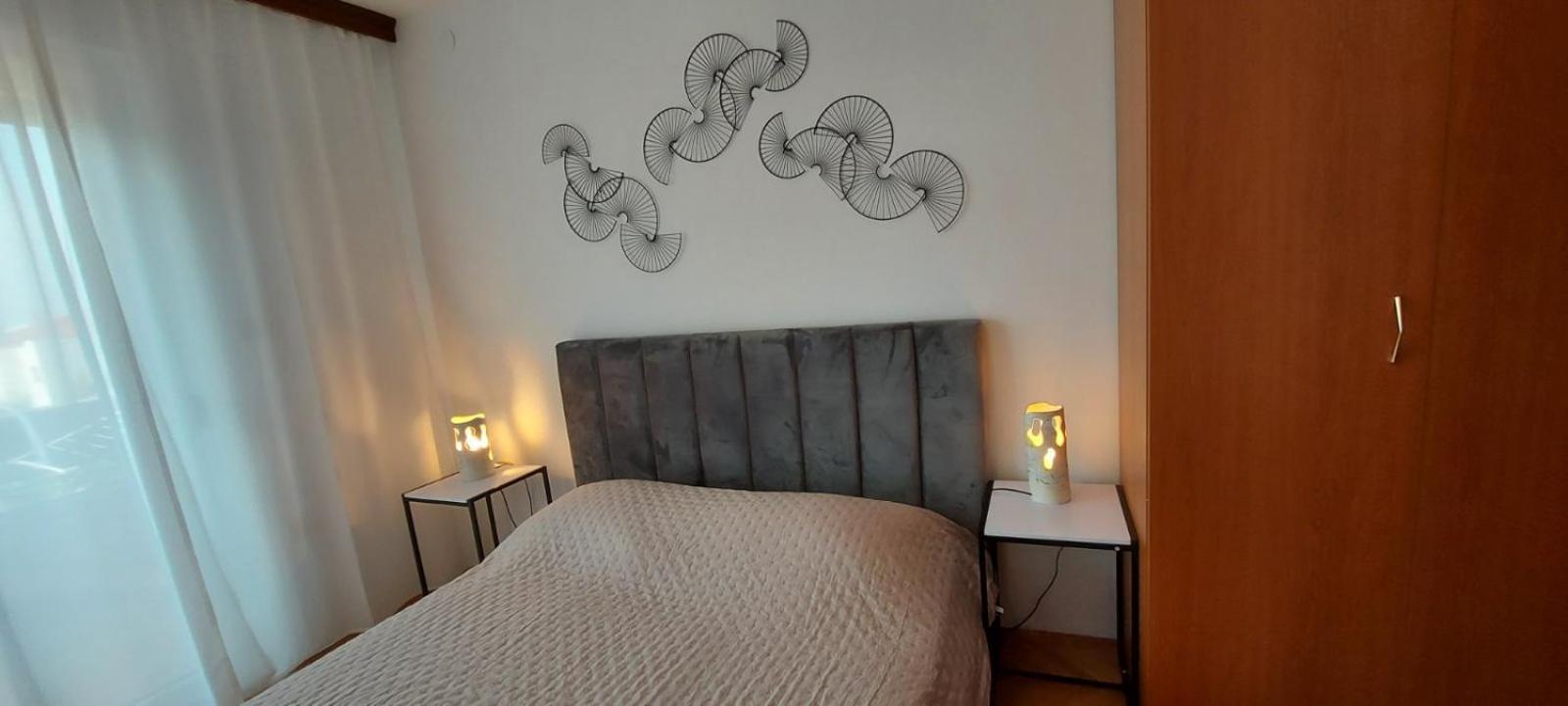 Apartments Fugosic 普纳特 外观 照片